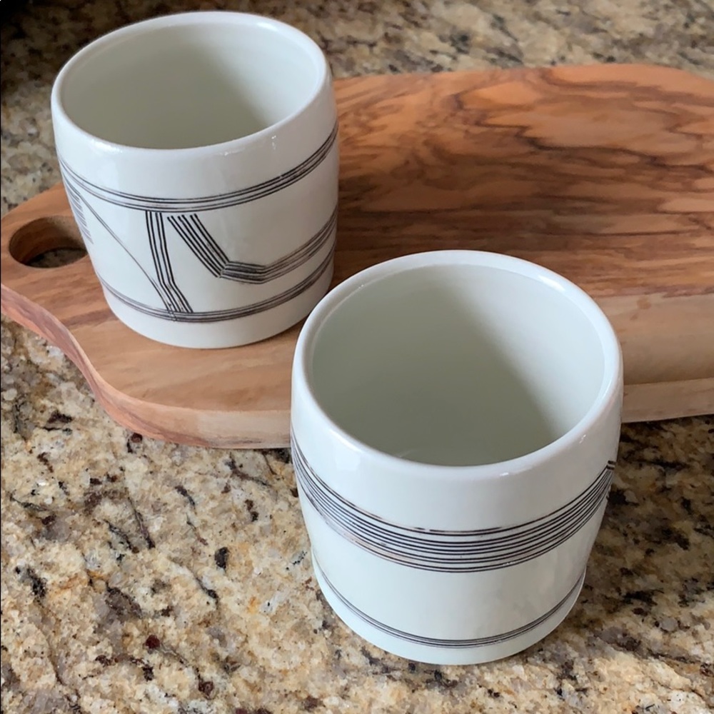 HOST PICK!!!!! Artisan Taylor Ceramics Teacups (2) - Picture 3 of 6
